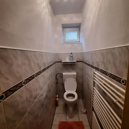 Penzión pre hostí Paradise Slowakia Plastovce